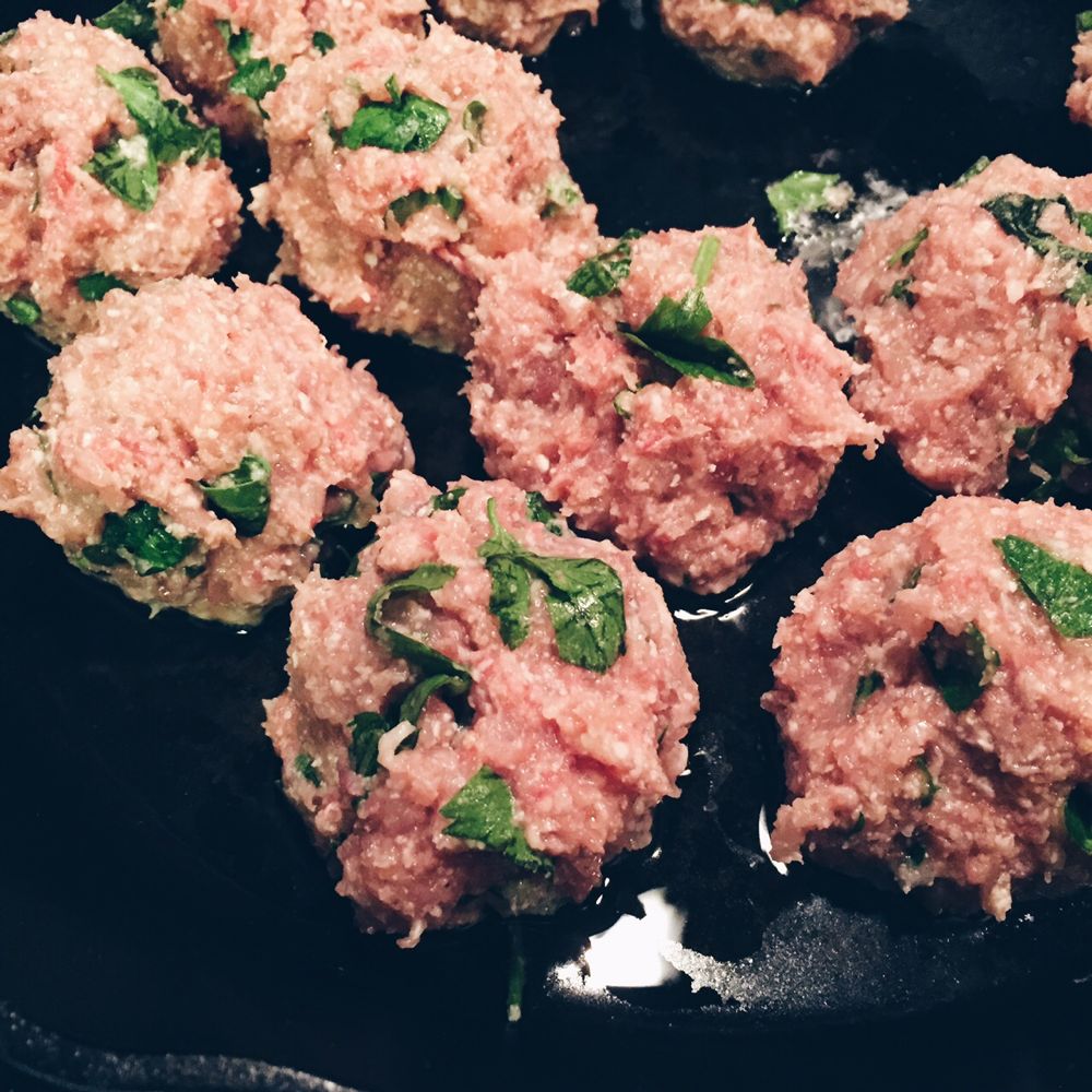 spaghetti squash and meatballs