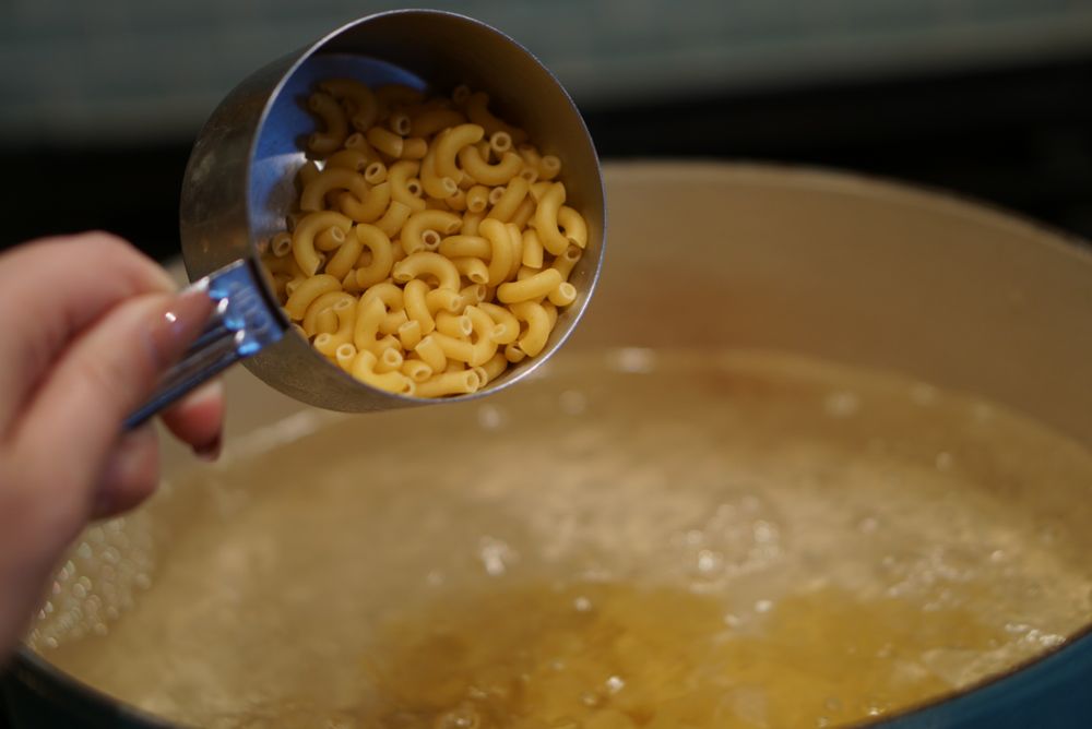 cauliflower mac and cheese